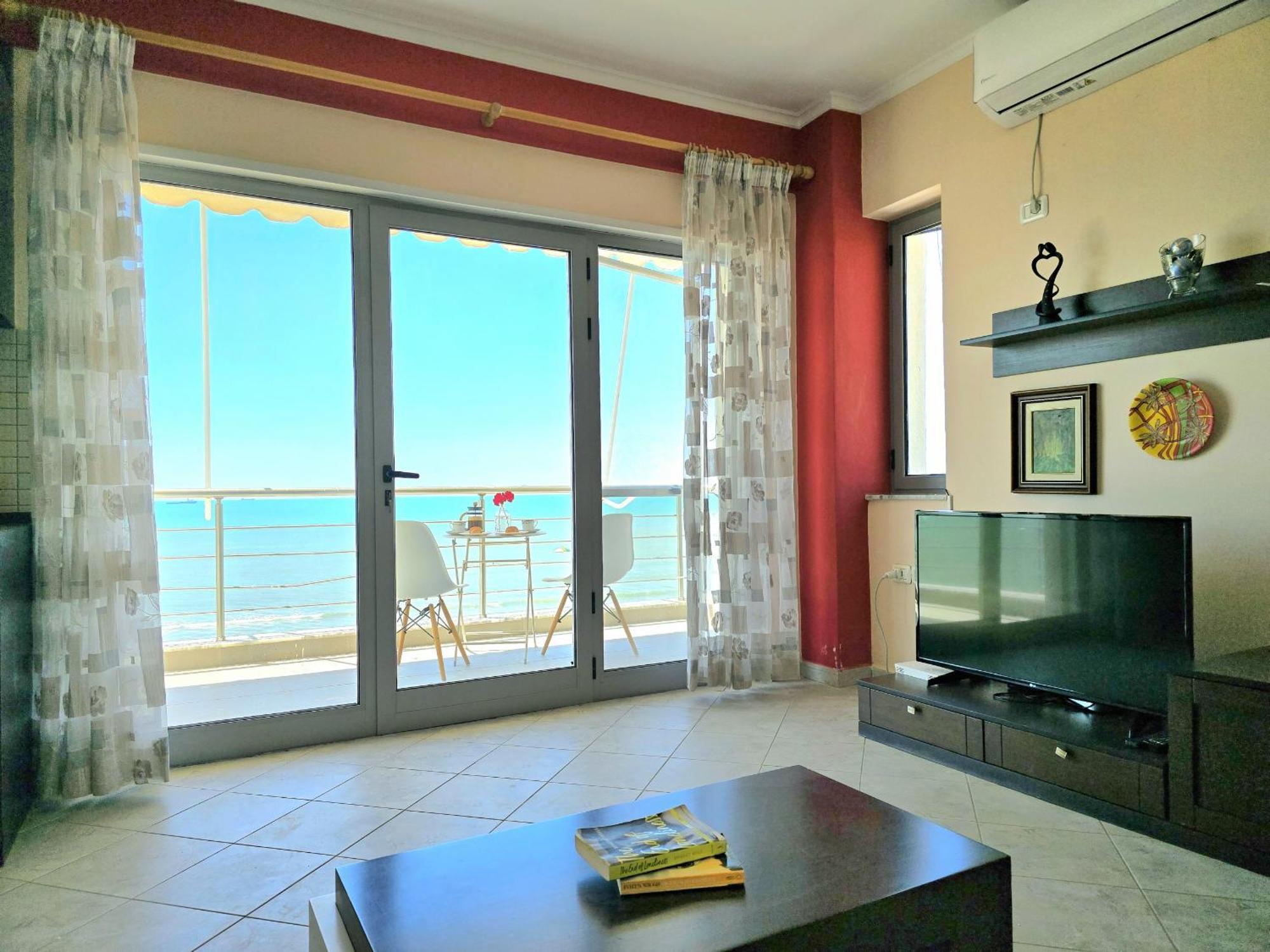 Sea View Apartments In Драч Екстериор снимка