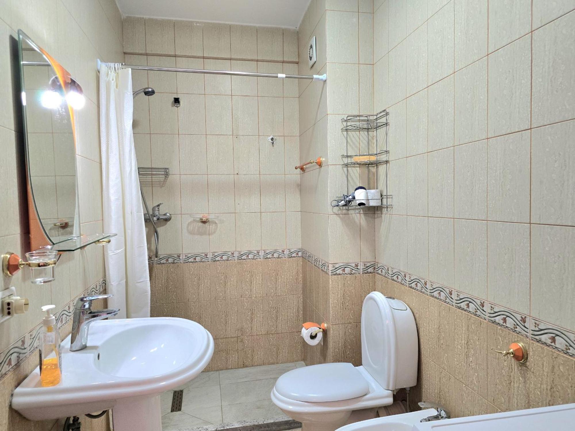 Sea View Apartments In Драч Екстериор снимка