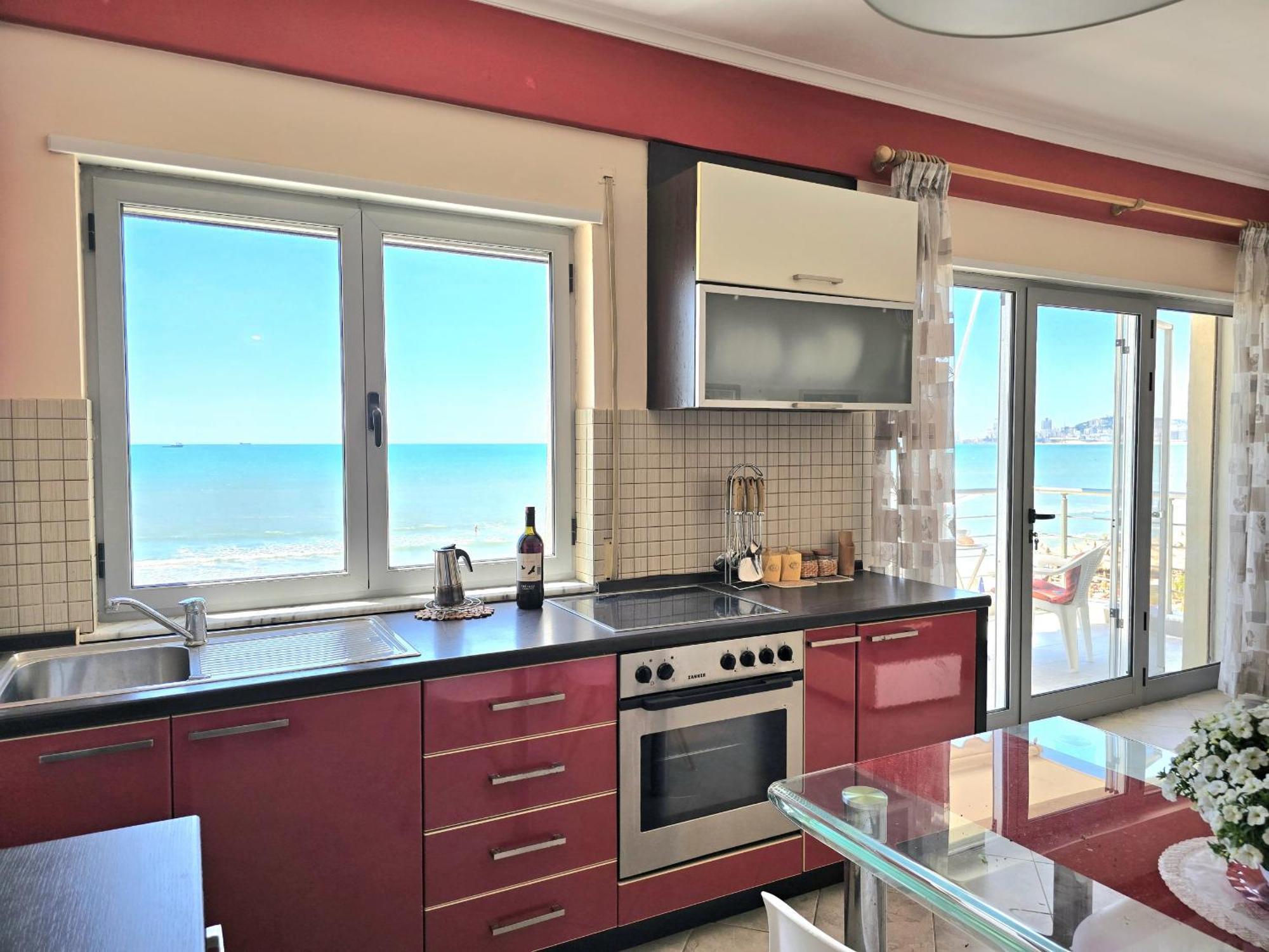 Sea View Apartments In Драч Екстериор снимка