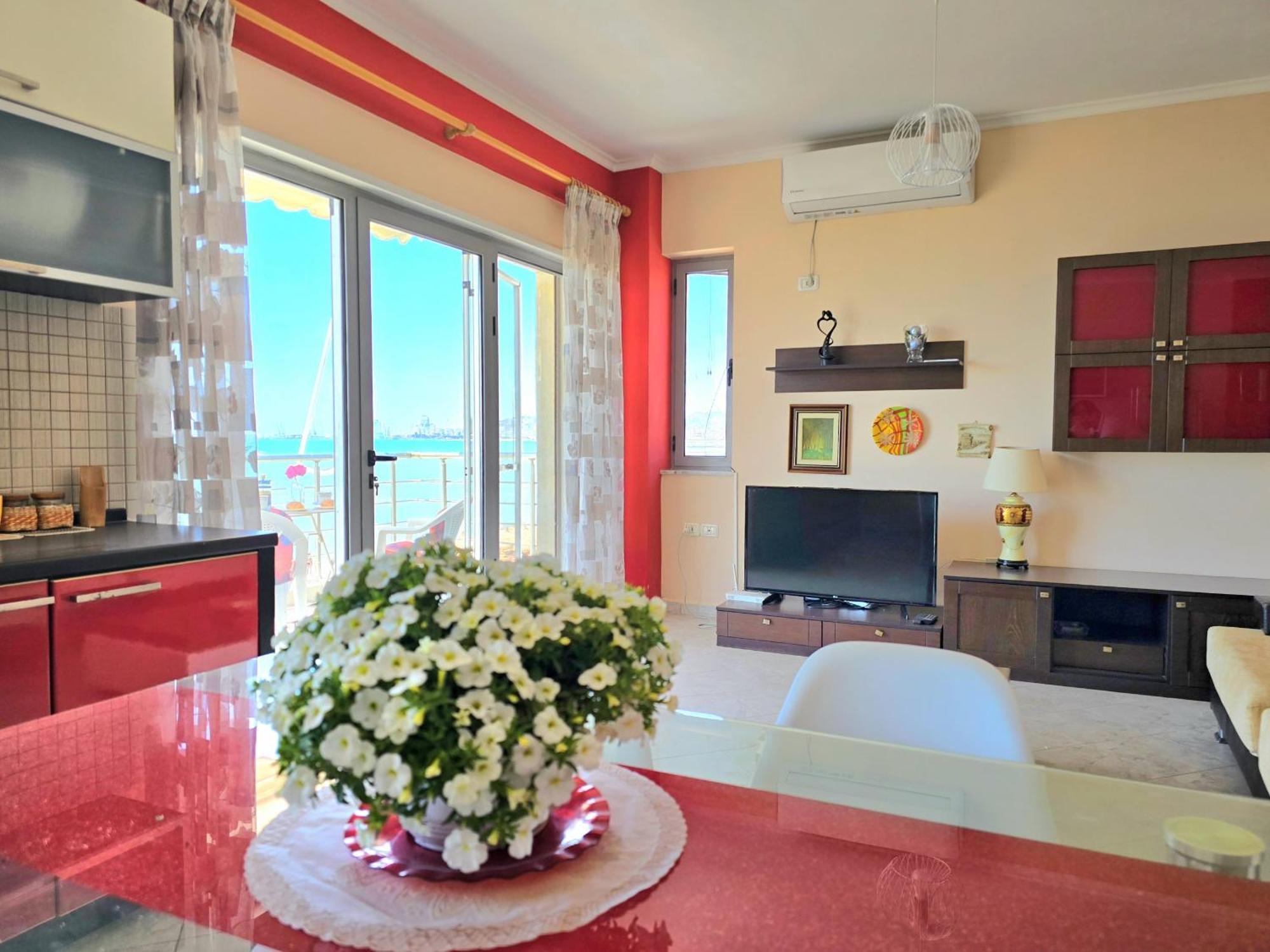Sea View Apartments In Драч Екстериор снимка