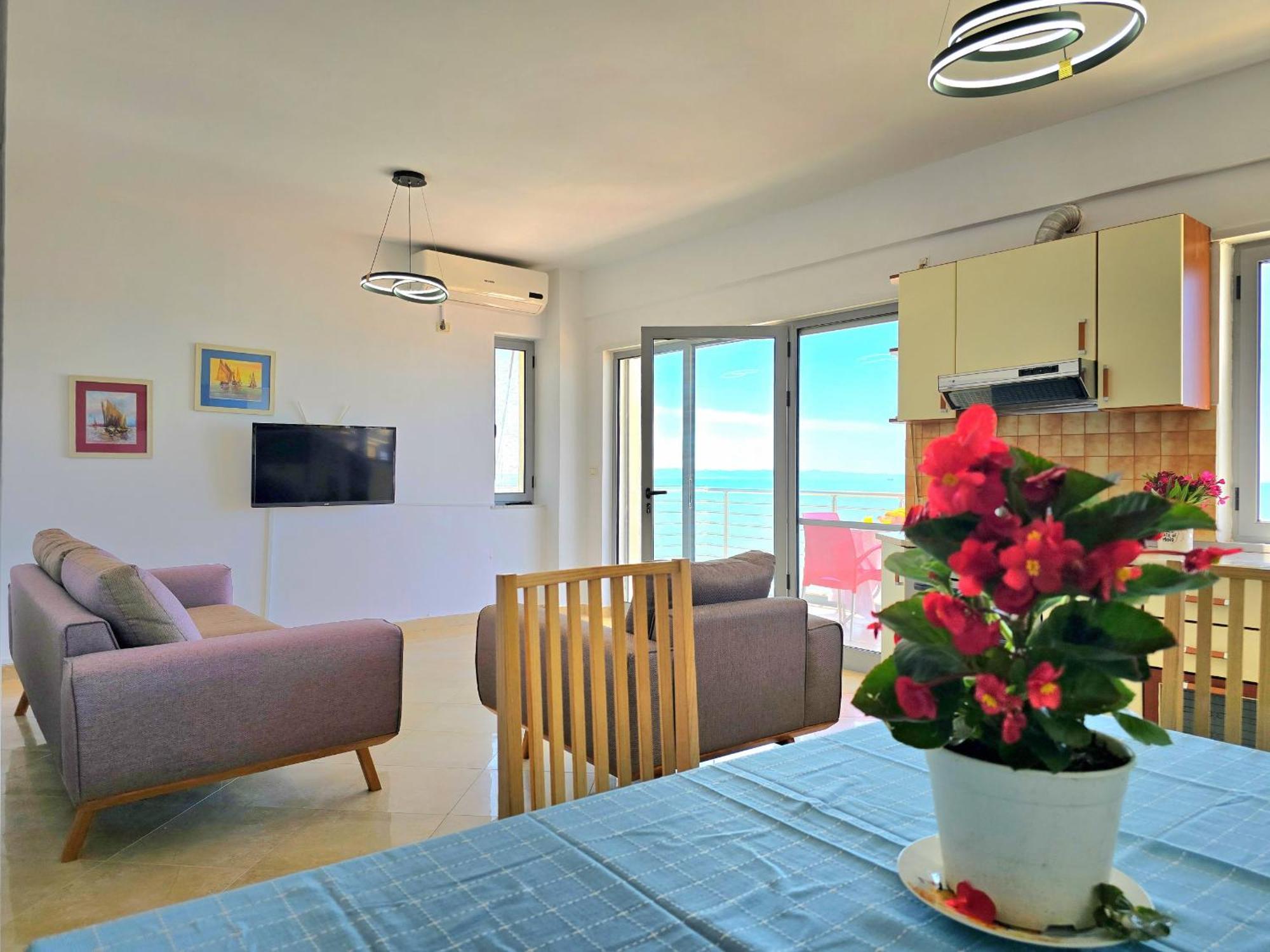 Sea View Apartments In Драч Екстериор снимка