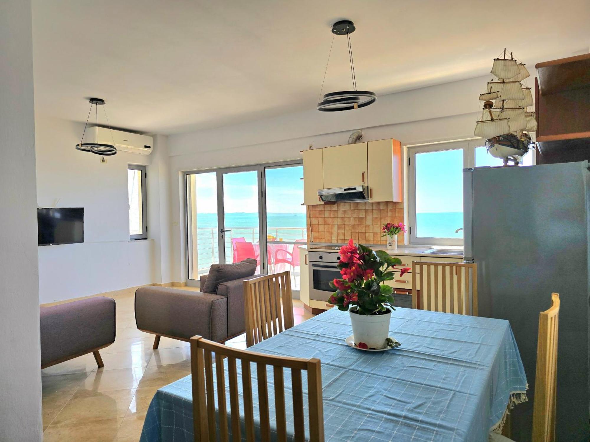 Sea View Apartments In Драч Екстериор снимка