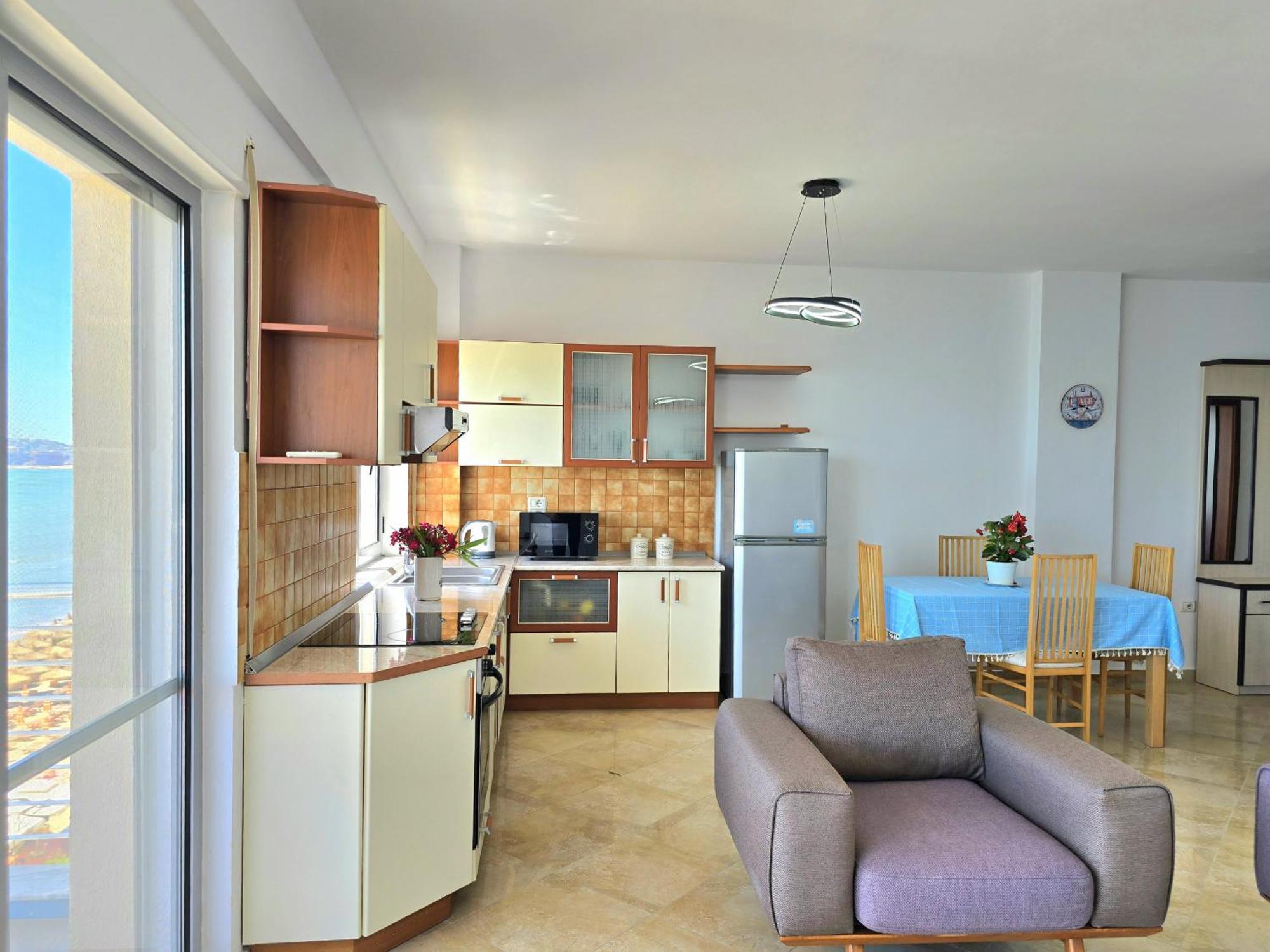 Sea View Apartments In Драч Екстериор снимка