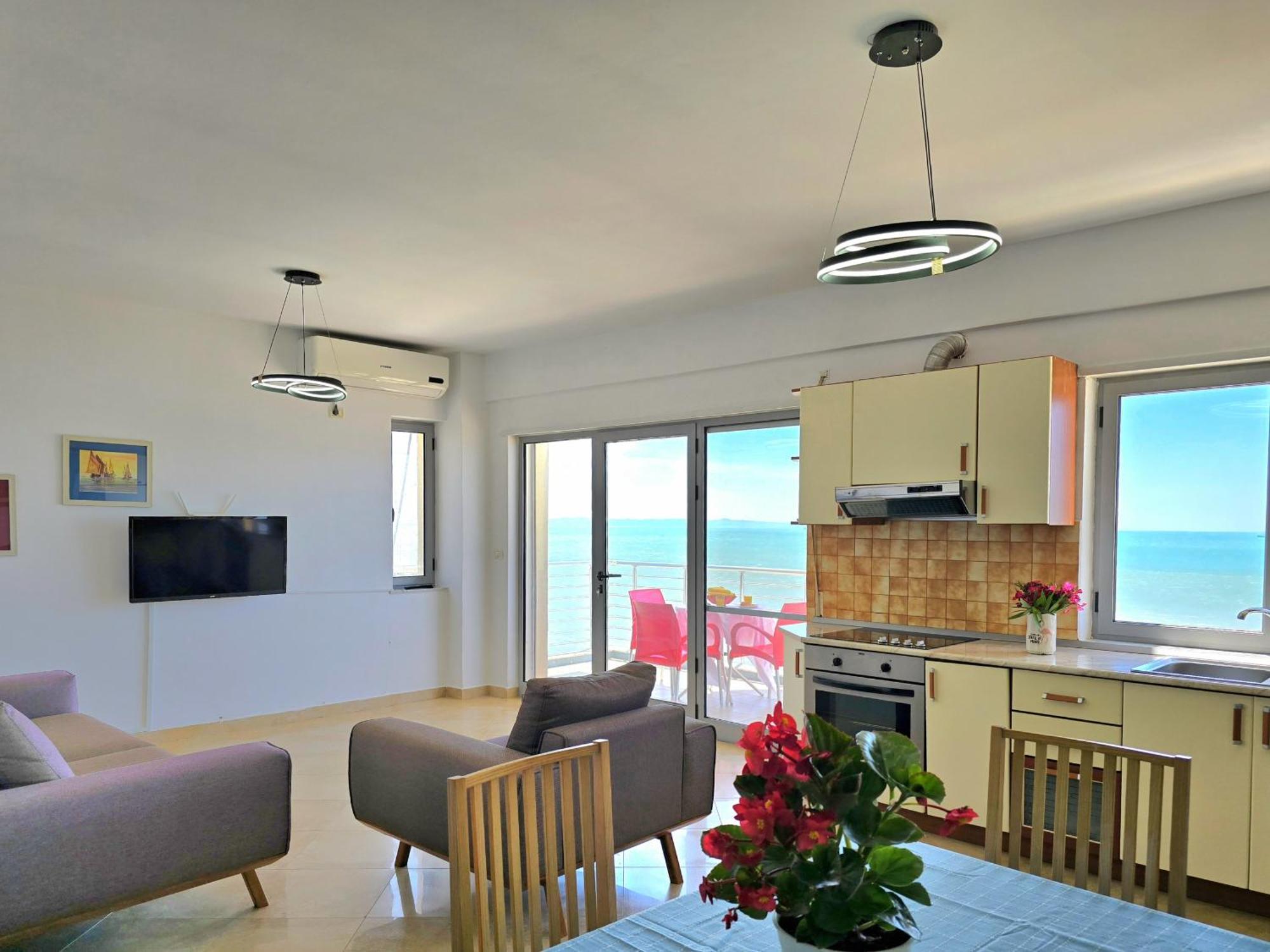 Sea View Apartments In Драч Екстериор снимка